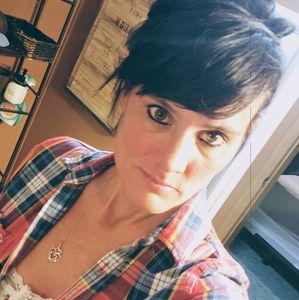 Meet your Posher, Roberta